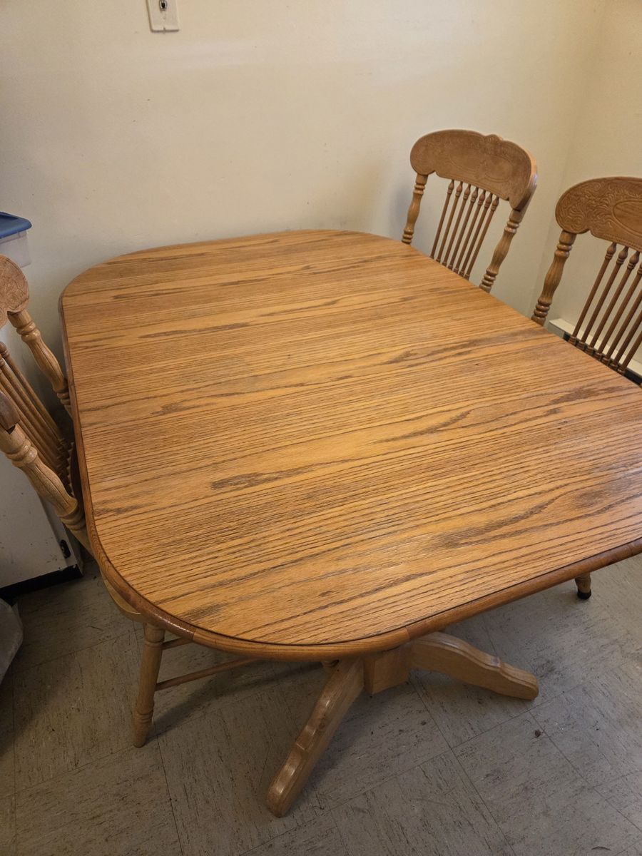 Kitchen Table and Chairs