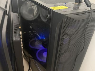 Gaming PC, with keyboard and mouse