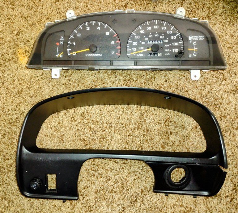 1996-1998 Toyota 4Runner OEM Instrument Cluster & Dash Bezel