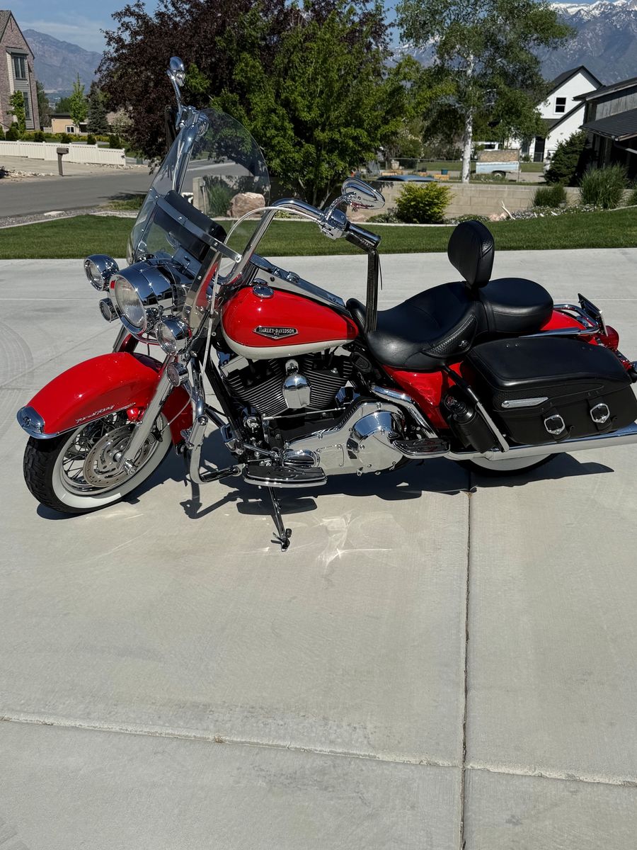 2002 Harley-Davidson Road King Classic — Corvette Red Beauty! 