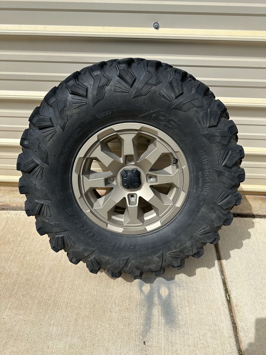 Can Am defender limited used tire and rim