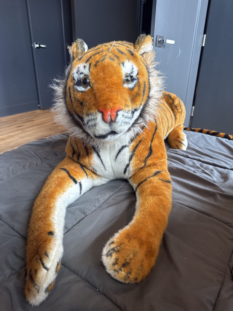 Melissa and Doug tiger