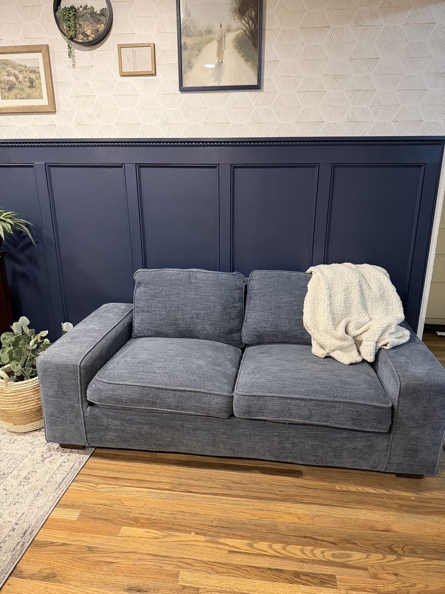 MAKE OFFER 🤗 Blue Loveseat Couch – Apartment Size – 70.5