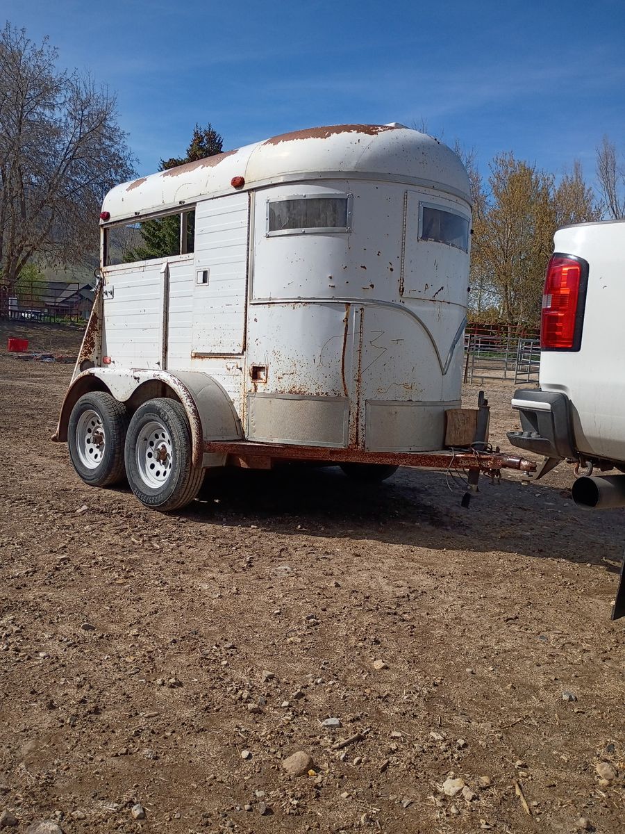 Horse Trailer