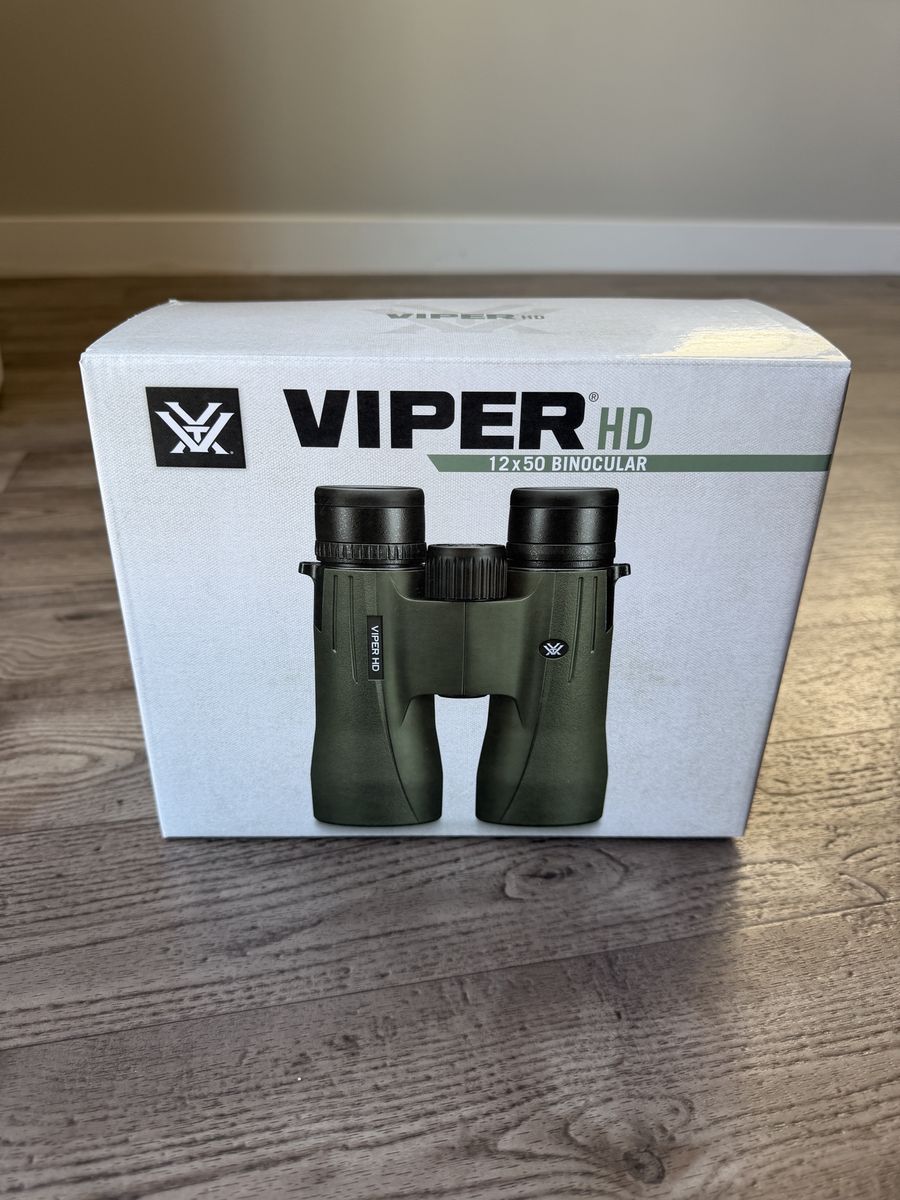 Vortex Viper HD 12x50 Binoculars with chest pack