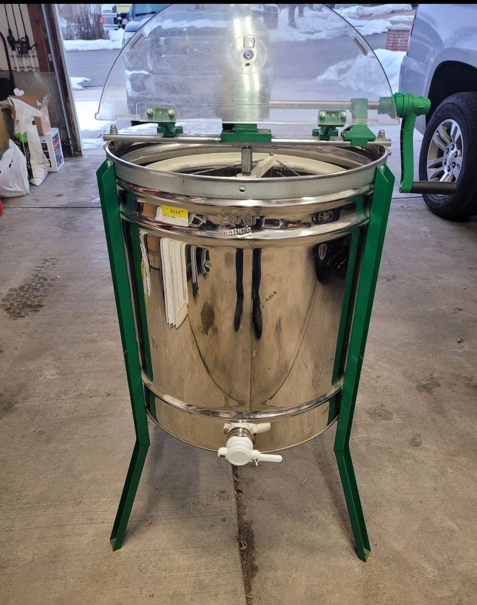 SAF 9/3 Honey Extractor