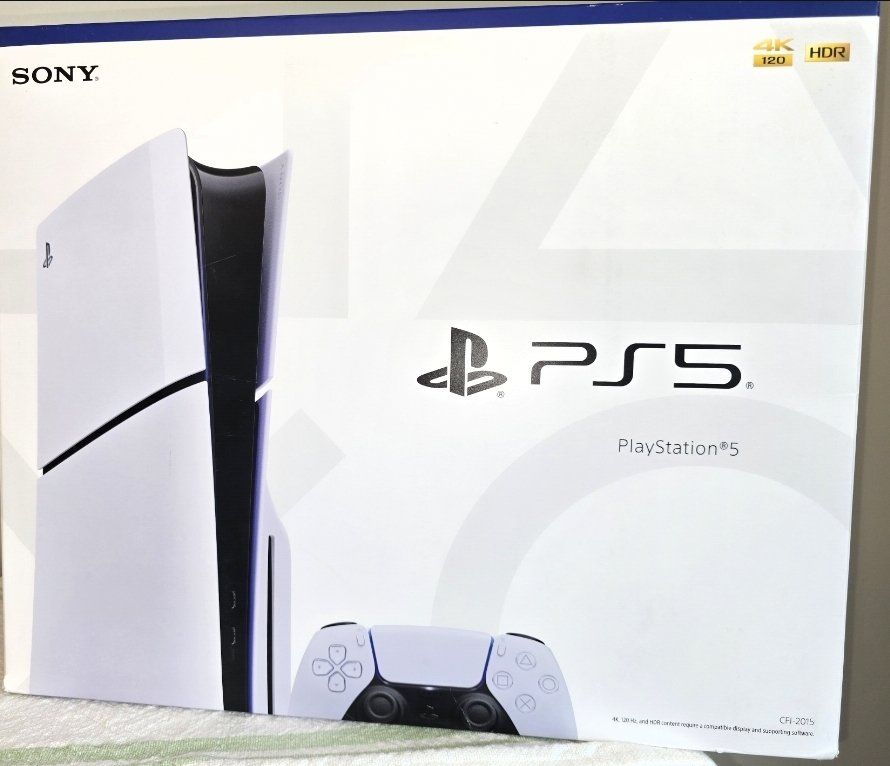 Brand New Sealed PS5 Slim 1TB Disc Edition – Never Opened (CFI-2015)