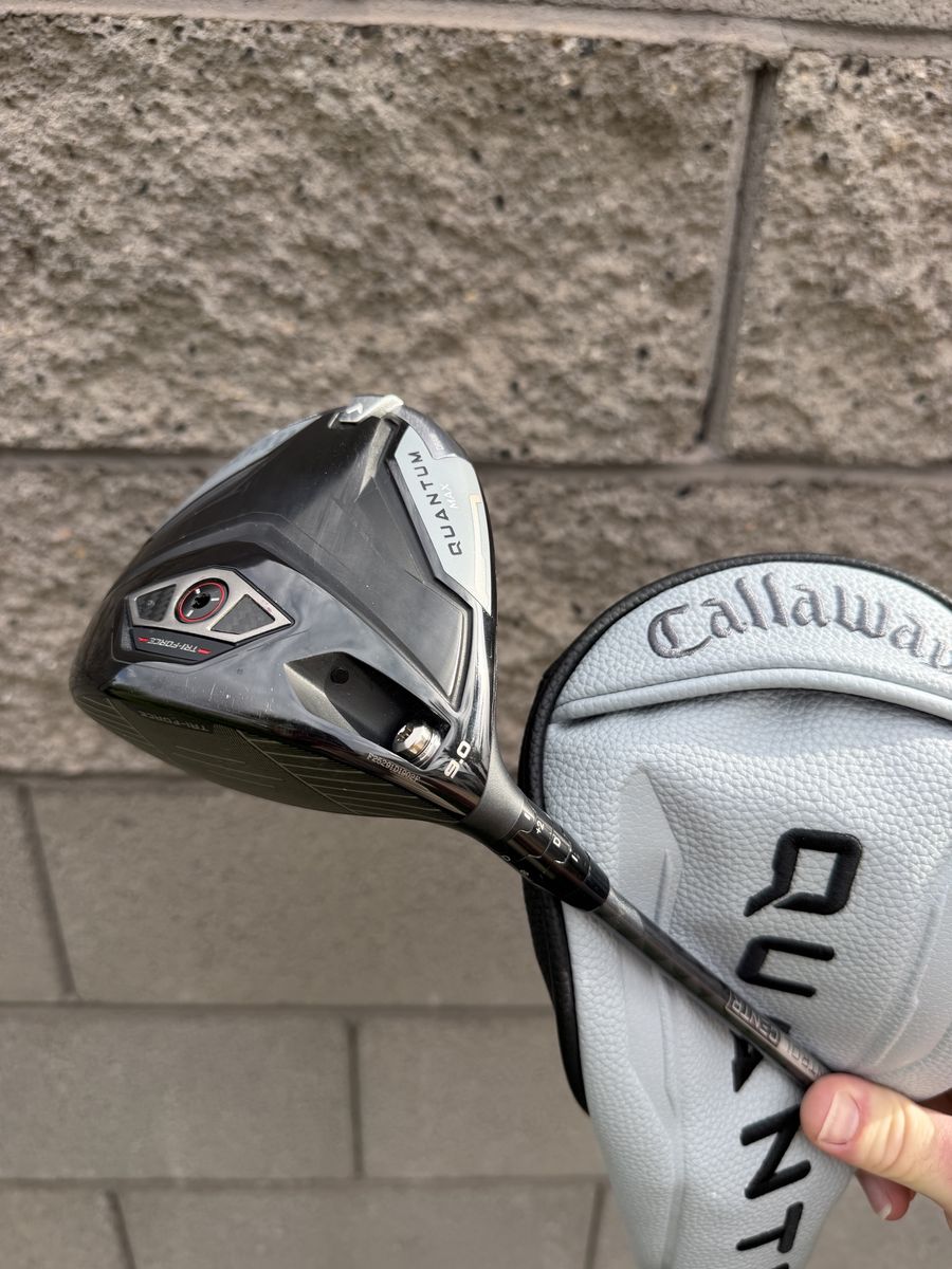 Left Hand Callaway Quantum Max 9.0 Driver - Upgraded Stiff Aretera EC1 Blue 55 W/Head Cover