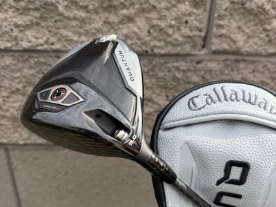 Left Hand Callaway Quantum Max 9.0 Driver - Upgraded Stiff Aretera EC1 Blue 55 W/Head Cover