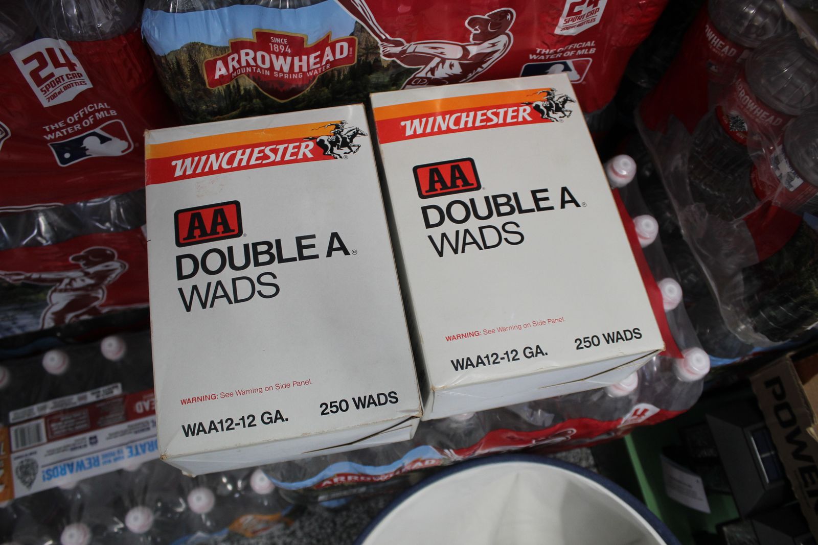 12 GAUGE WADS AROUND 400