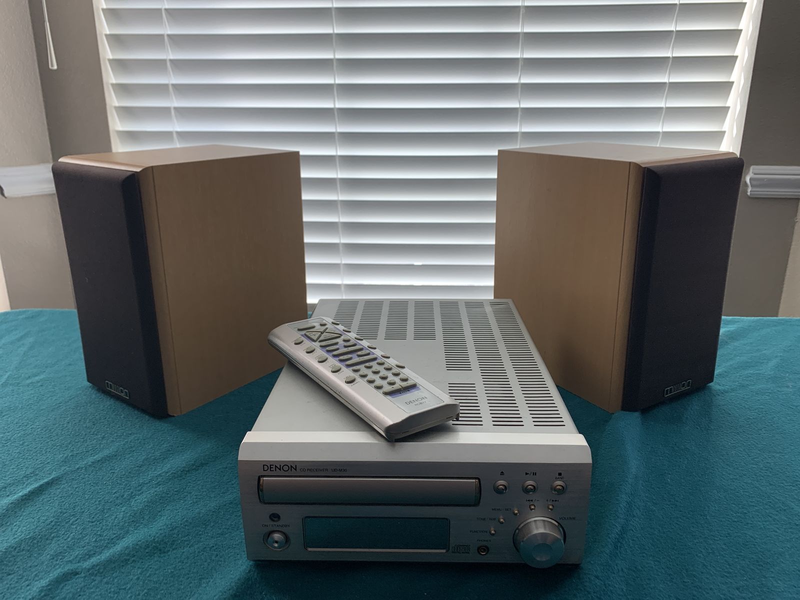 Denon D-M30S Bundle (Amp & Speakers)