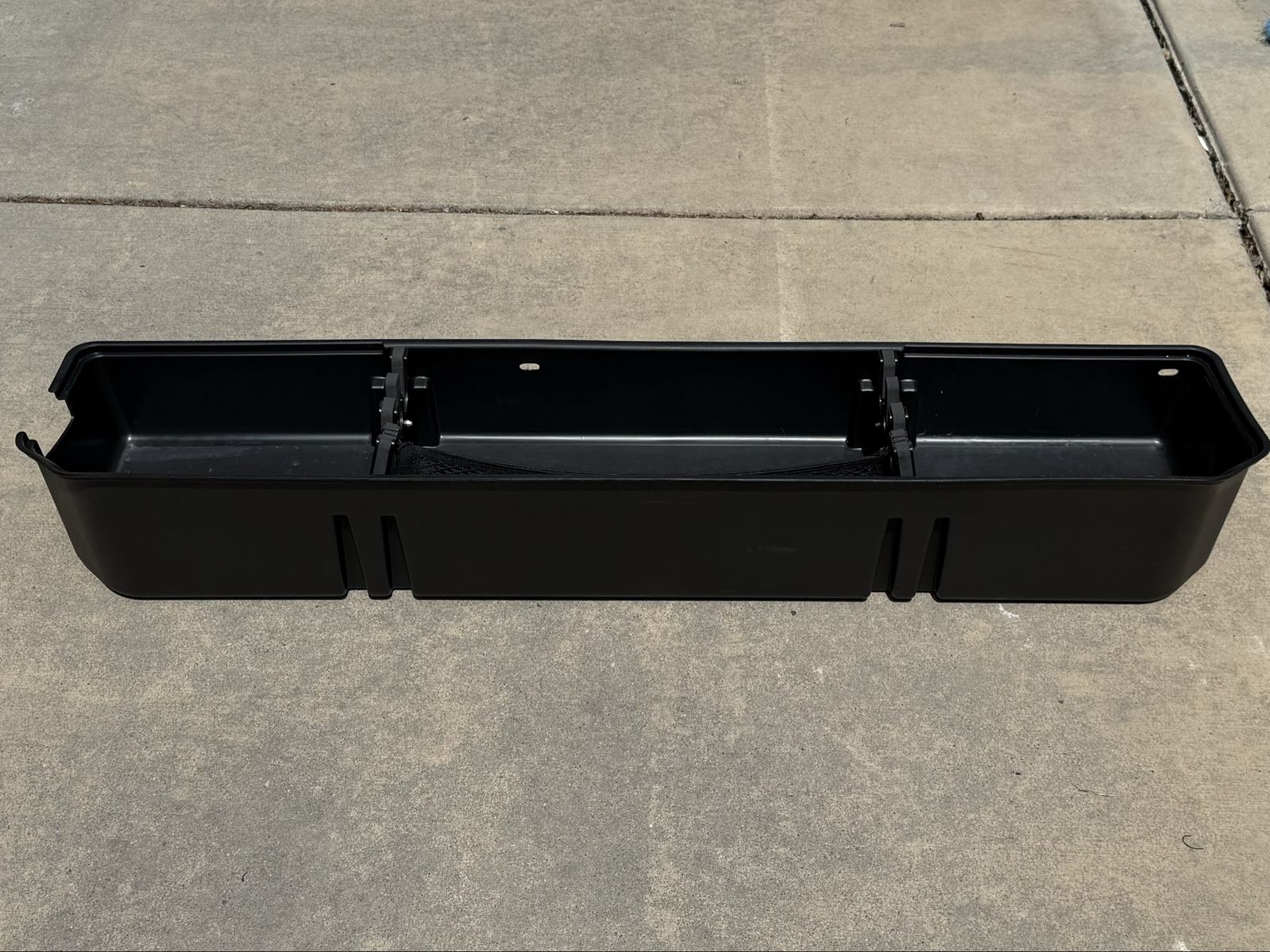 Main image 3