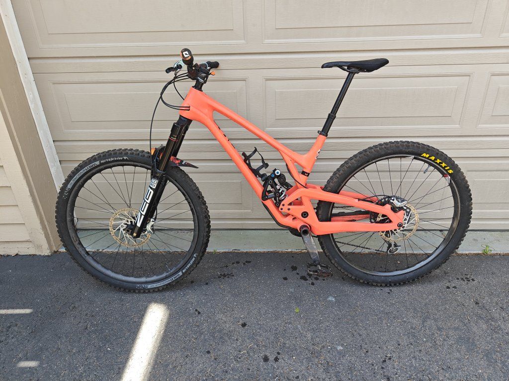 Evil Wreckoning V3 Enduro Mountain Bike - Large