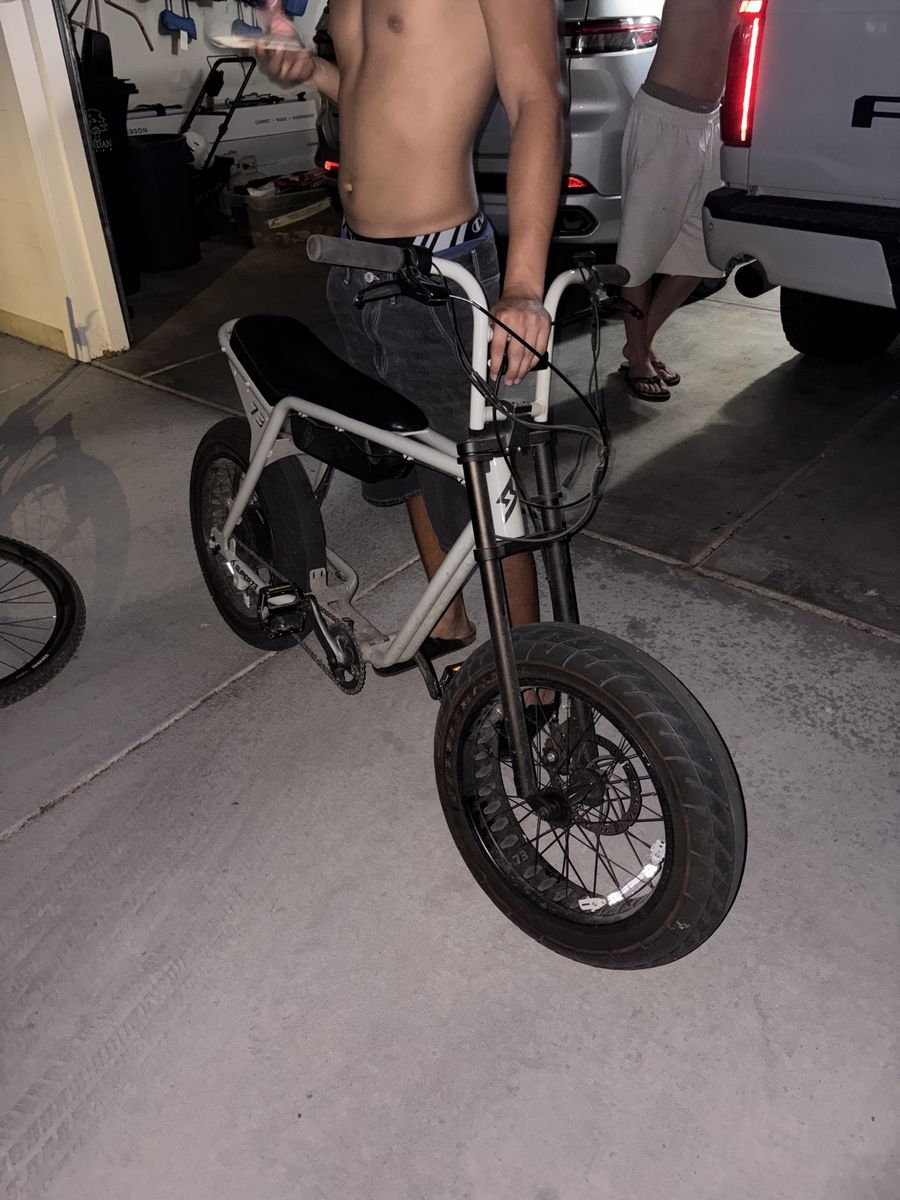SUPER73 ZX Electric Fat Tire Motorized Bicycle - Grey / White