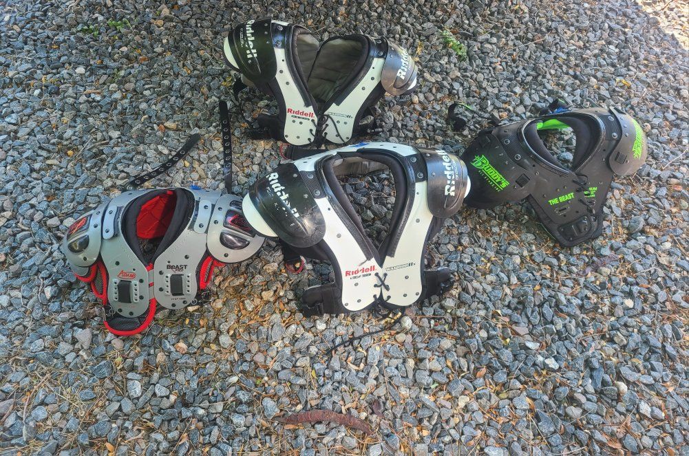 youth football pads