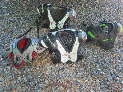 youth football pads