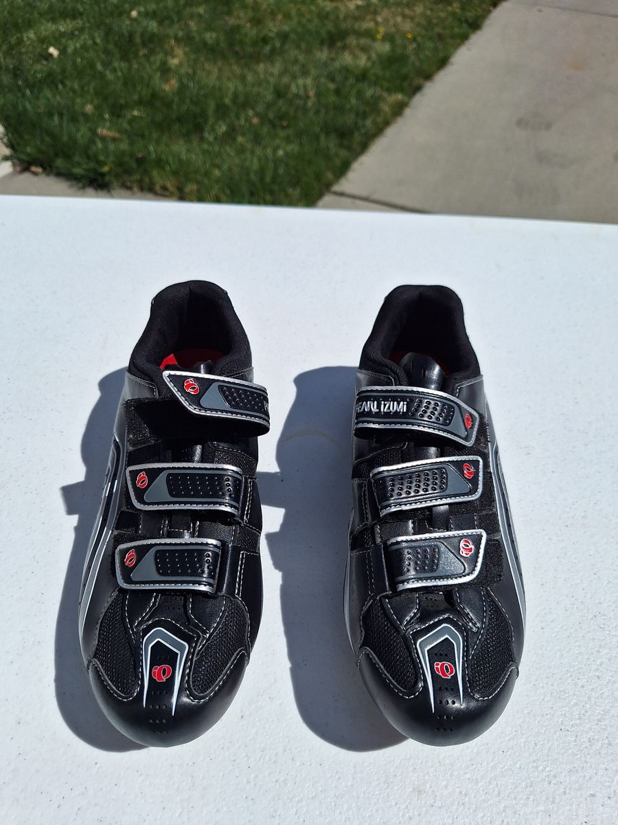 Road bike shoes  44/45