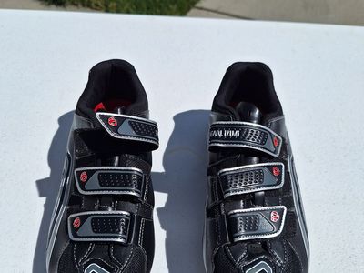 Road bike shoes 44/45