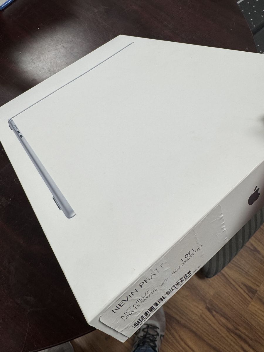 MacBook Air (15-inch, Apple M4, 2025) 10-C GPU, 16GB, 256GB SSD