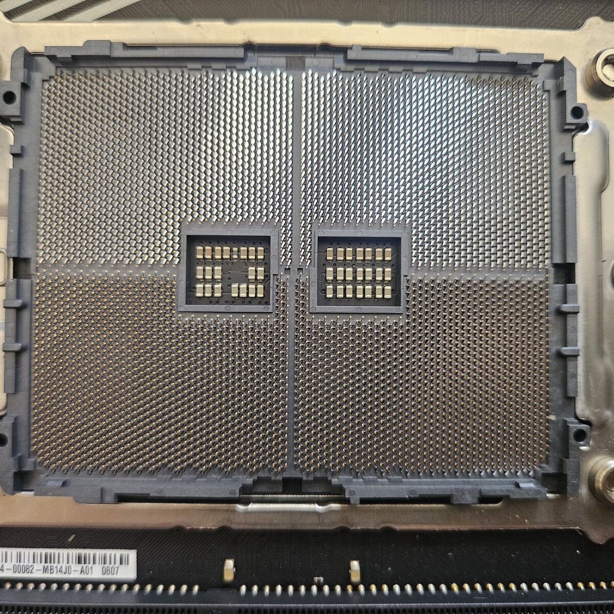 ASUS PRIME TRX40-PRO S TRX4 AMD Threadripper