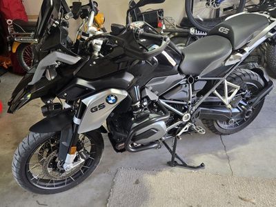 2016 BMW R1200GS Triple Black
