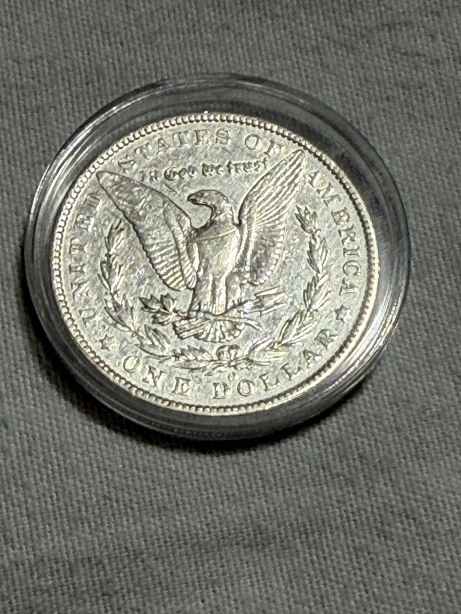 Main image 6