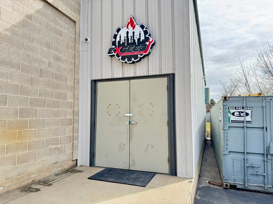 Commerical Warehouse