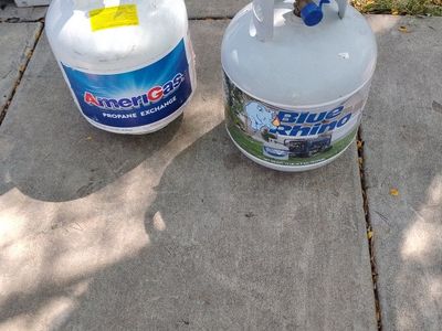 Set of 2 Propane Tanks - AmeriGas and Blue Rhino 20 lb Cylinders 20 each