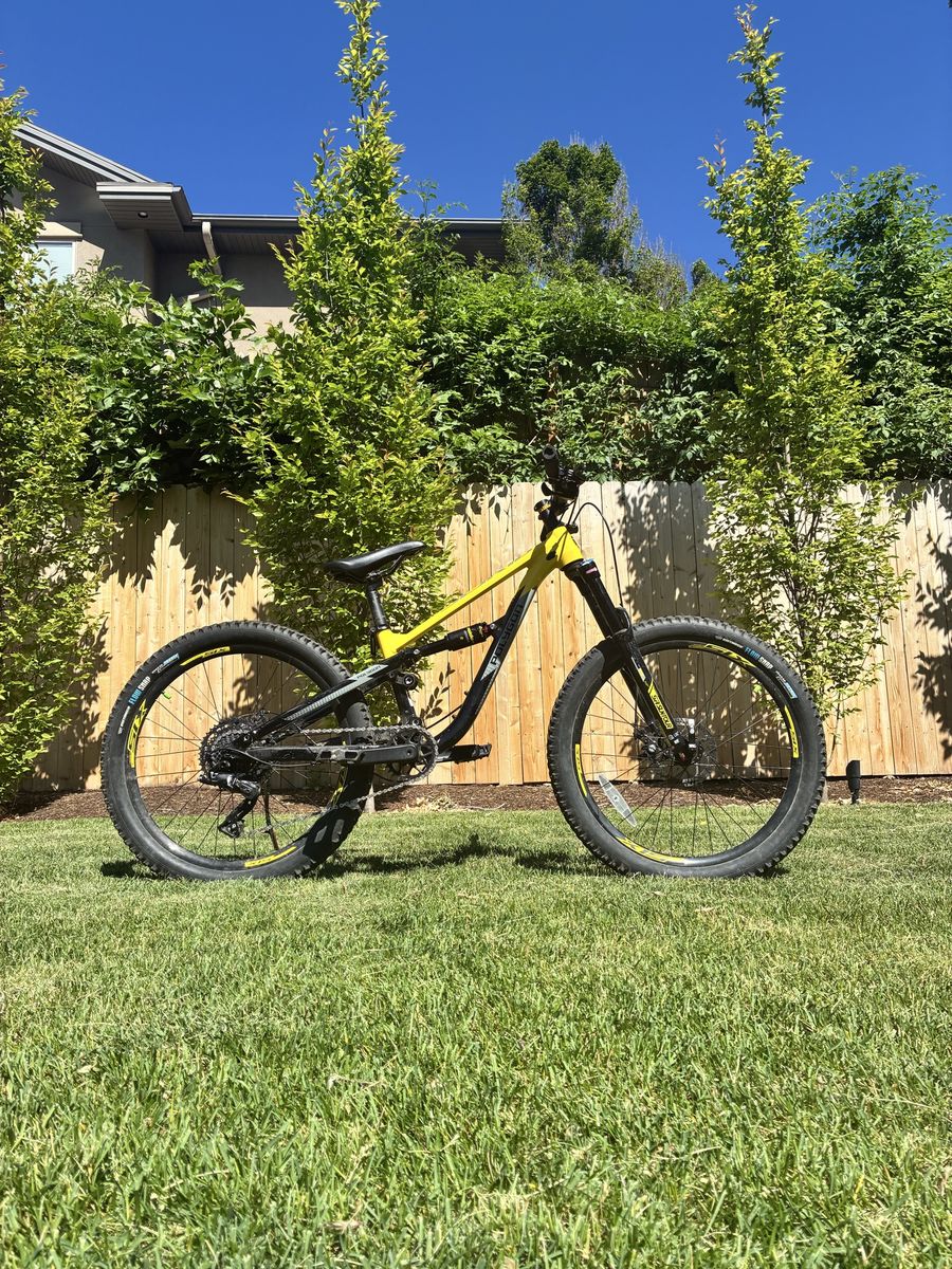 Polygon Siskiu D24 Full Suspension Kids Mountain Bike - Great Condition