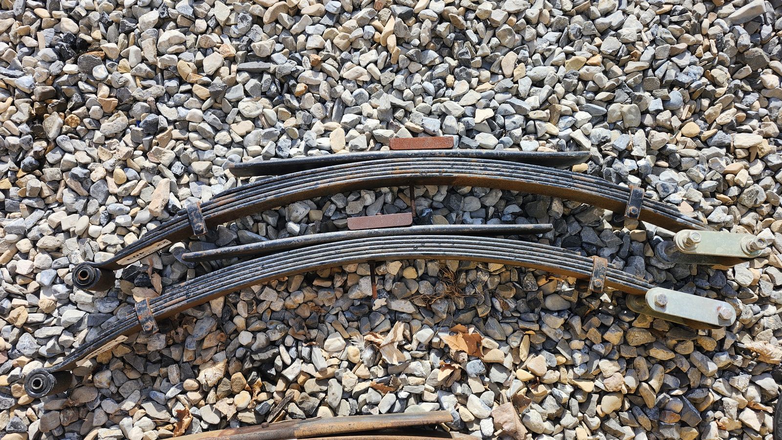22-403 Leaf Springs