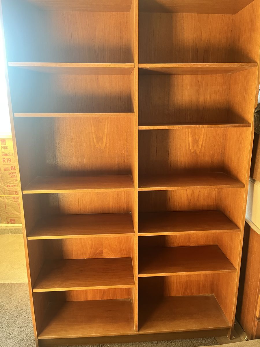 Mid Century Modern, MCM Teak wood Danish Bookshelf