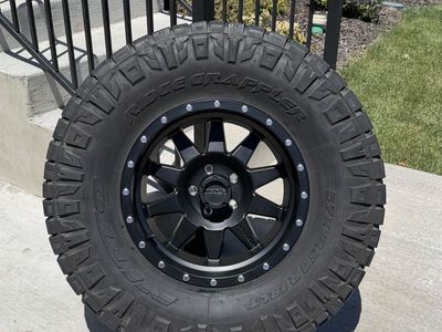 Jeep Gladiator Wrangler Rims and Tires 37/12.50R18 Nitto Ridge Grappler Load E Like new