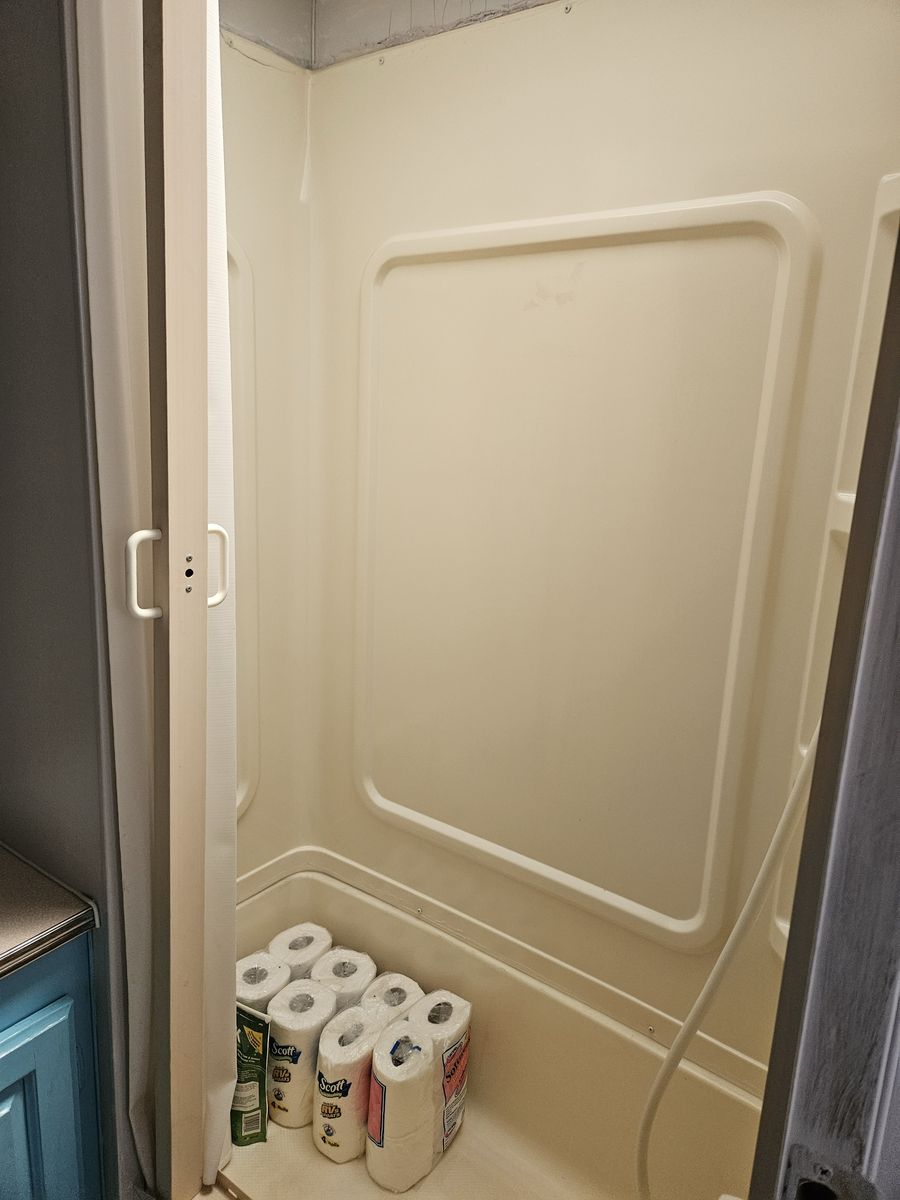 Main image 12