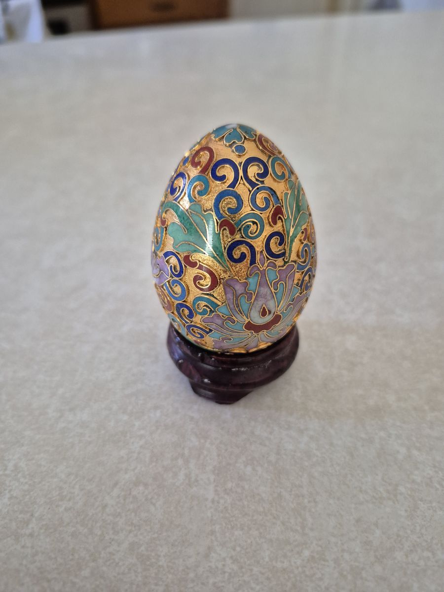 Vintage Chinese Cloisonné enamel egg