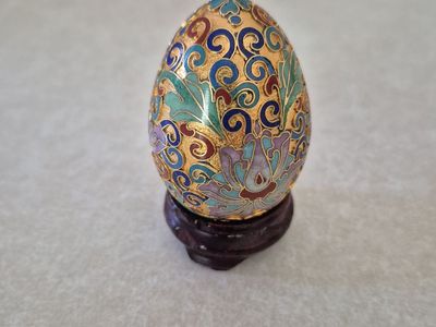 Vintage Chinese Cloisonné enamel egg