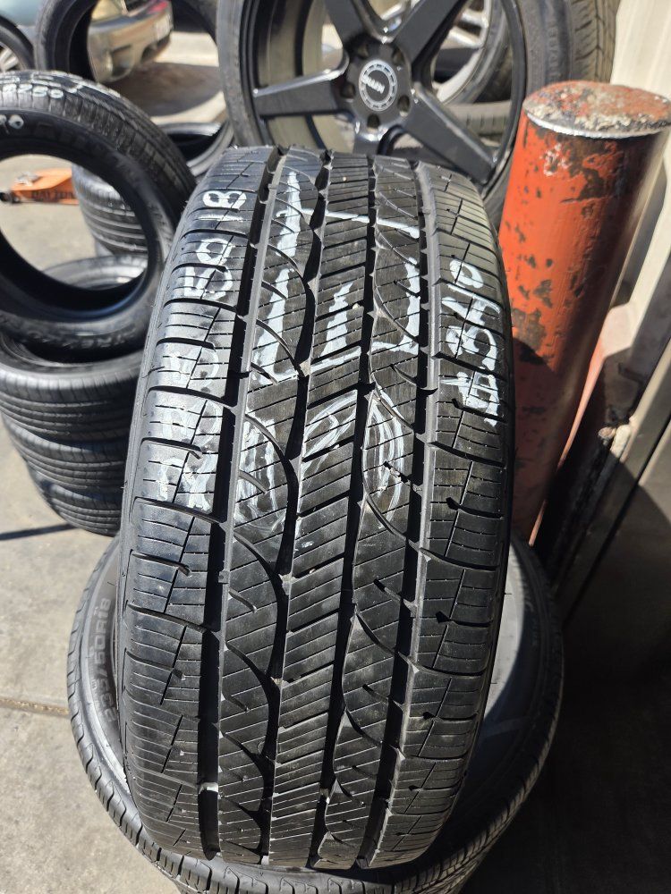 SET OF KELLY 235/50R18