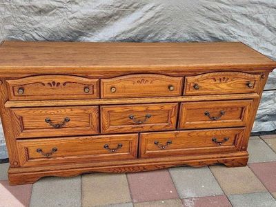 8 Drawer Dresser