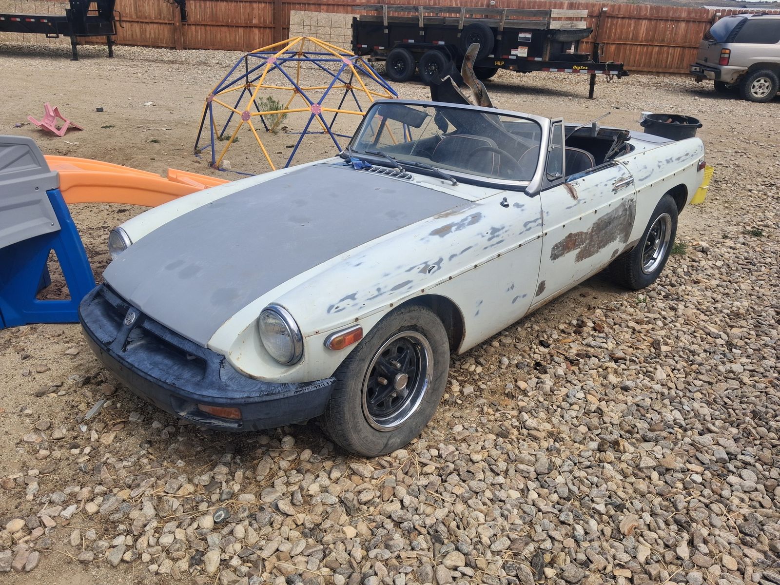 1977 MG B 