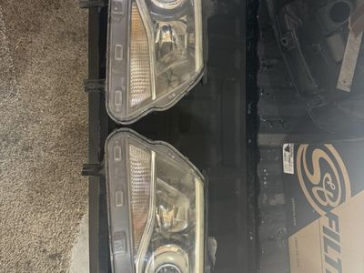 2015 Chevy Colorado stock headlights