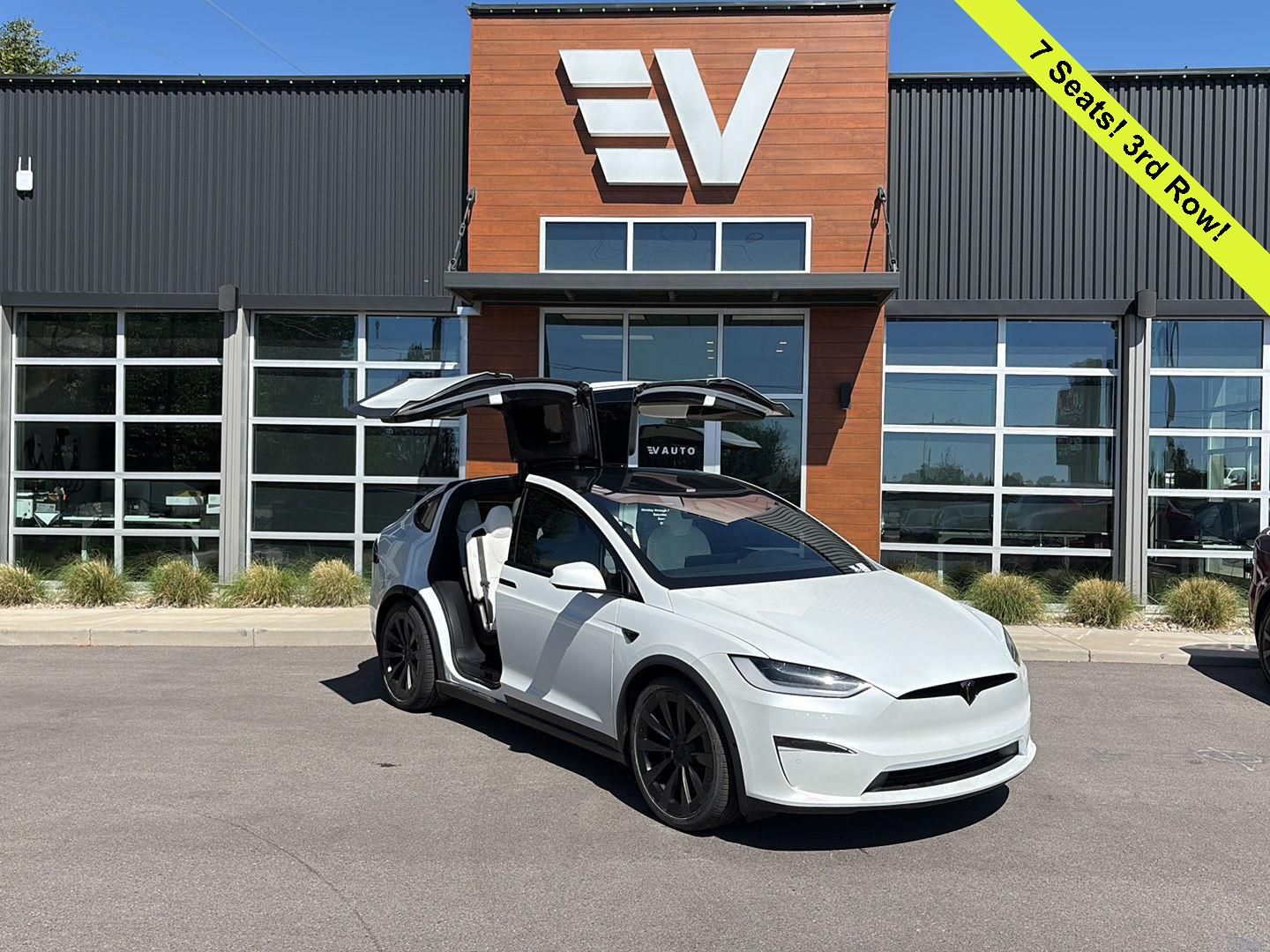 2022 Tesla Model X Base
