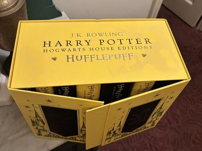 Harry Potter Hogwarts house editions Hufflepuff