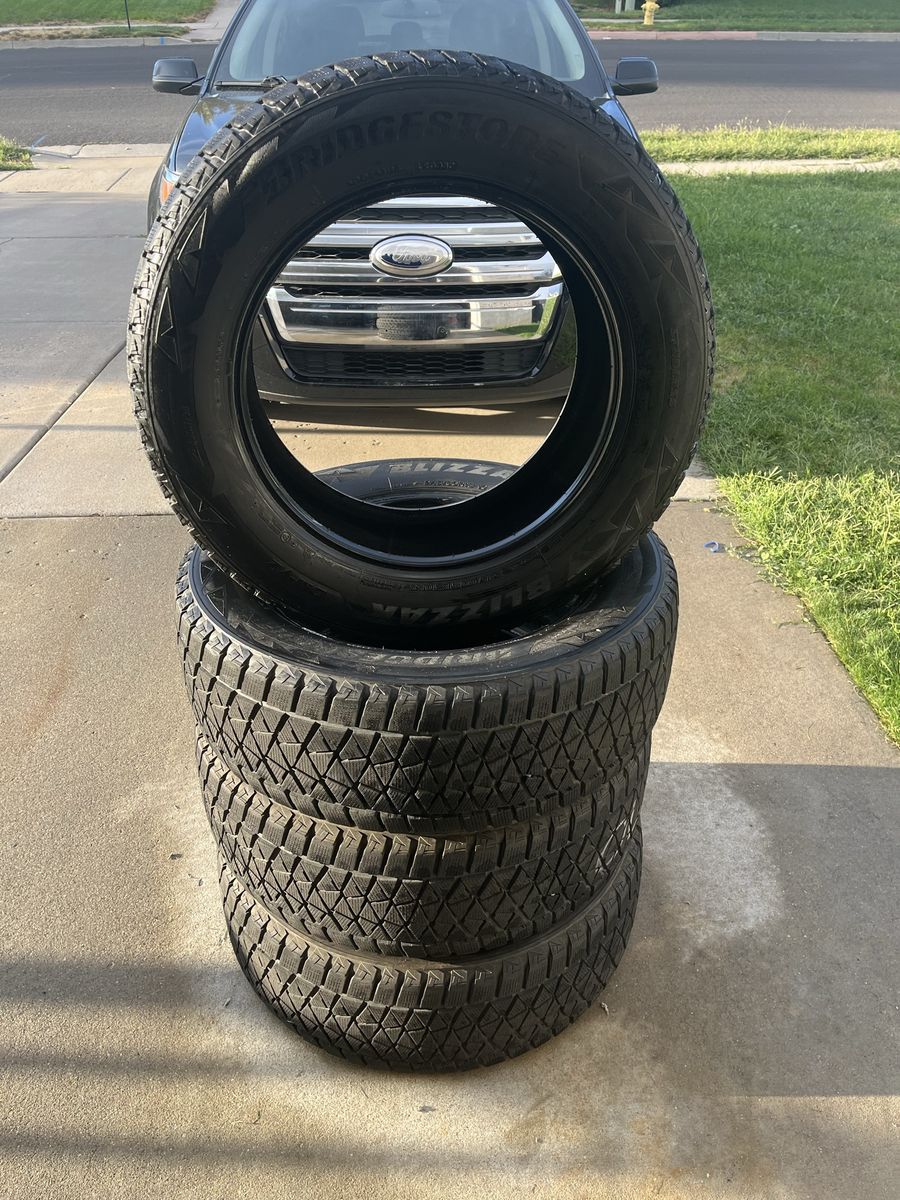 Set of 4 Bridgestone Blizzak Winter Tires