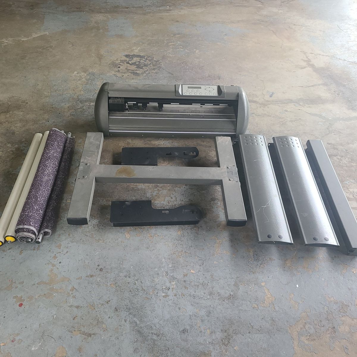 Main image 5