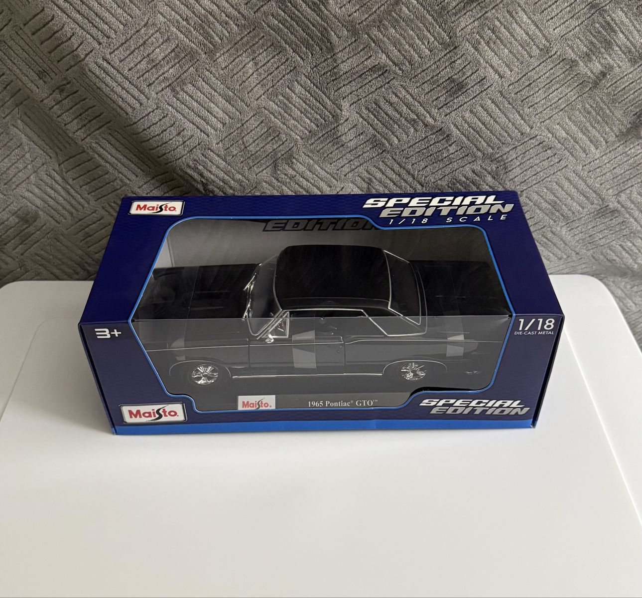 Rare Maisto Special Edition 1/18th Scale Model Car