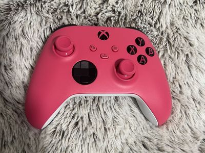 Pink Wireless Xbox Controller