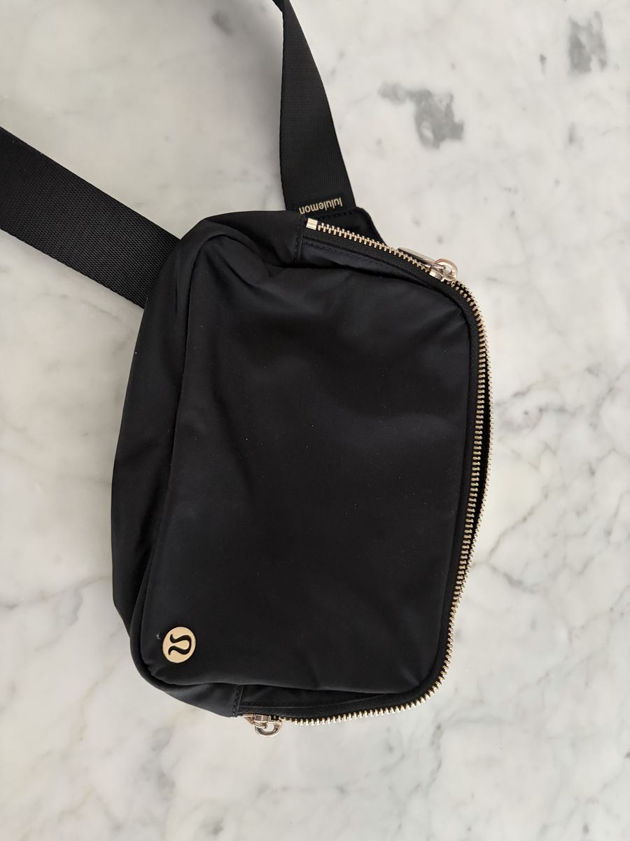 Lululemon Everywhere Belt Bag 1L Black with Gold Zipper Unisex Travel Crossbody