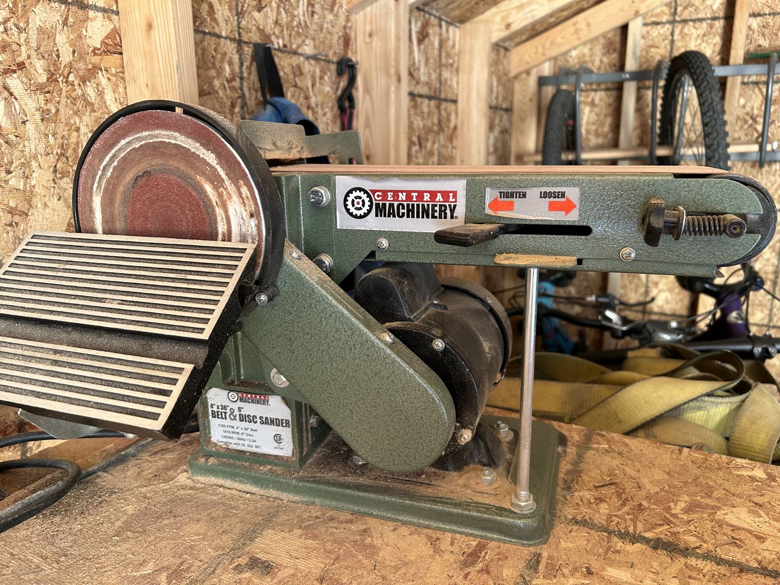 Belt and disc Sander