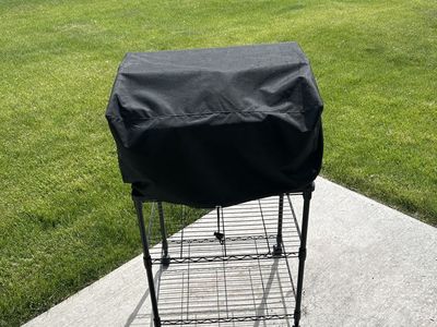 Country Smokers Traveler Frontier Series Portable Compact Wood Pellet Grill with Cover