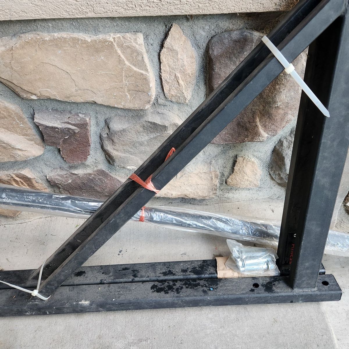 New Pull Up Bar