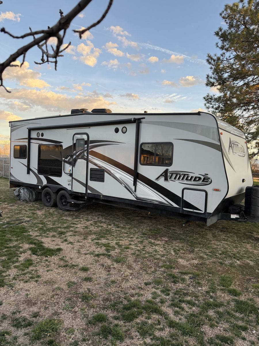 2016 Attitude Toy Hauler